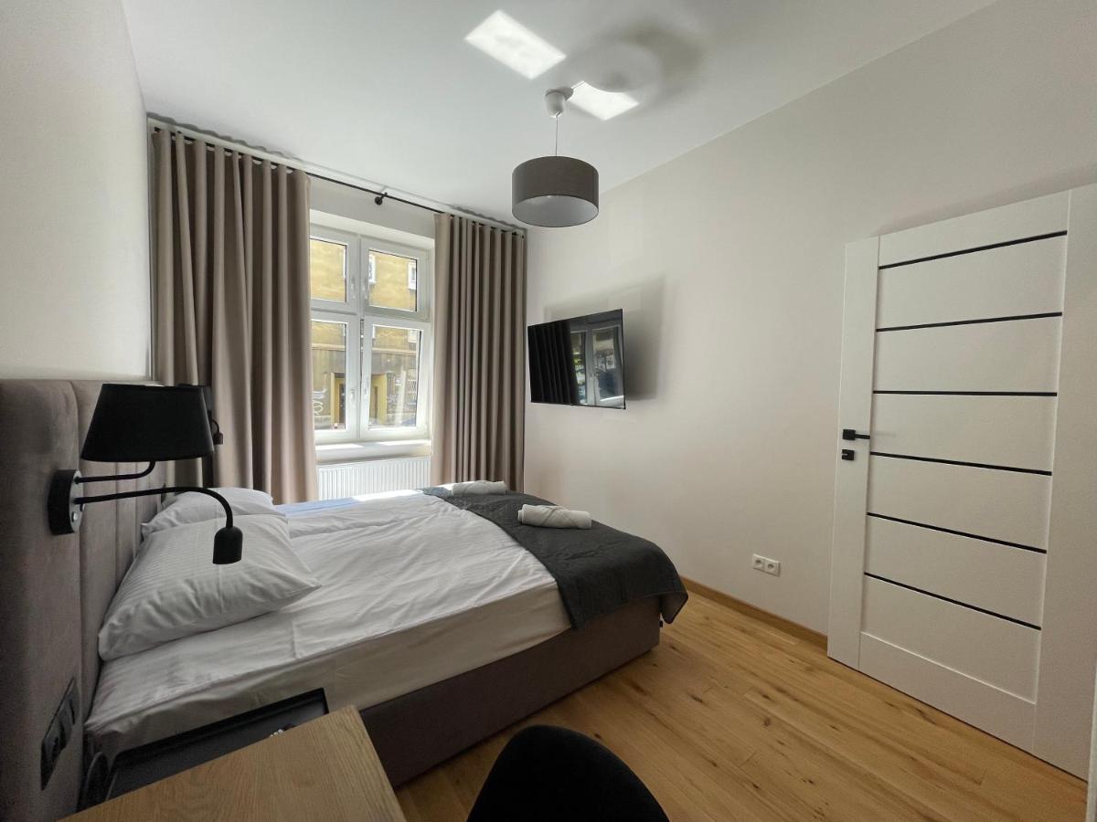 Revesen Premium Apartments Krasków Εξωτερικό φωτογραφία