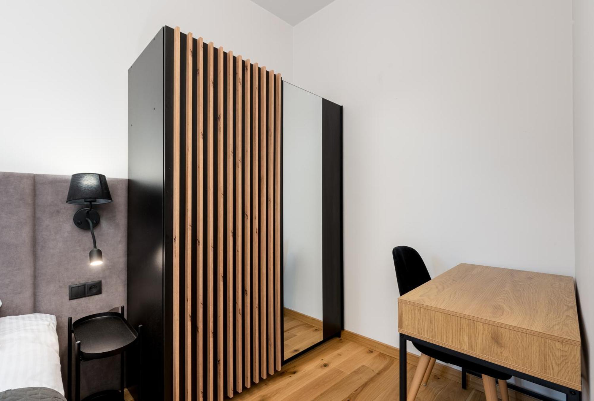 Revesen Premium Apartments Krasków Εξωτερικό φωτογραφία