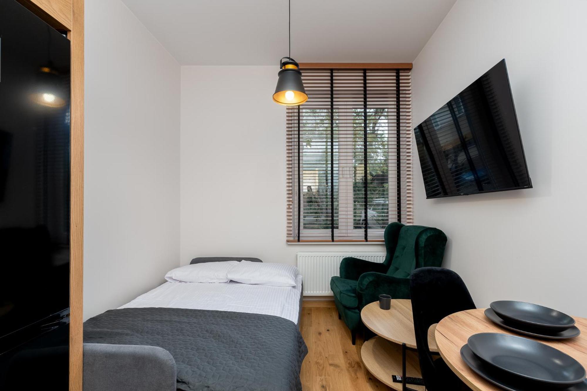 Revesen Premium Apartments Krasków Εξωτερικό φωτογραφία