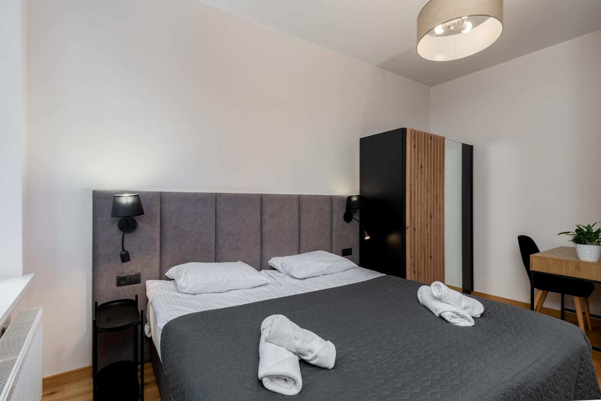 Revesen Premium Apartments Krasków Εξωτερικό φωτογραφία