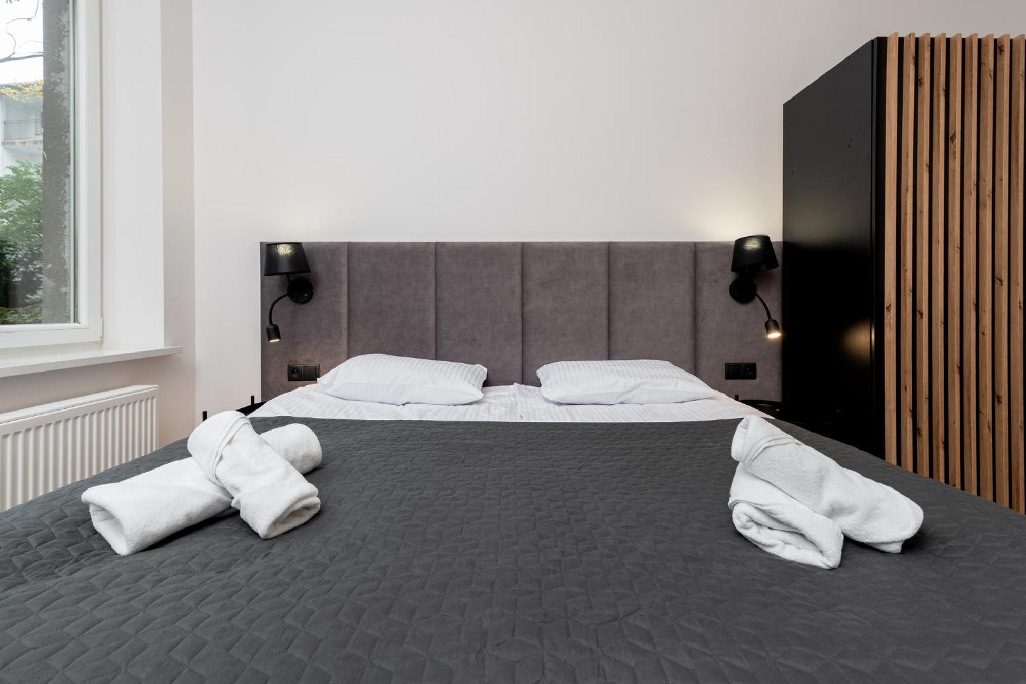 Revesen Premium Apartments Krasków Εξωτερικό φωτογραφία