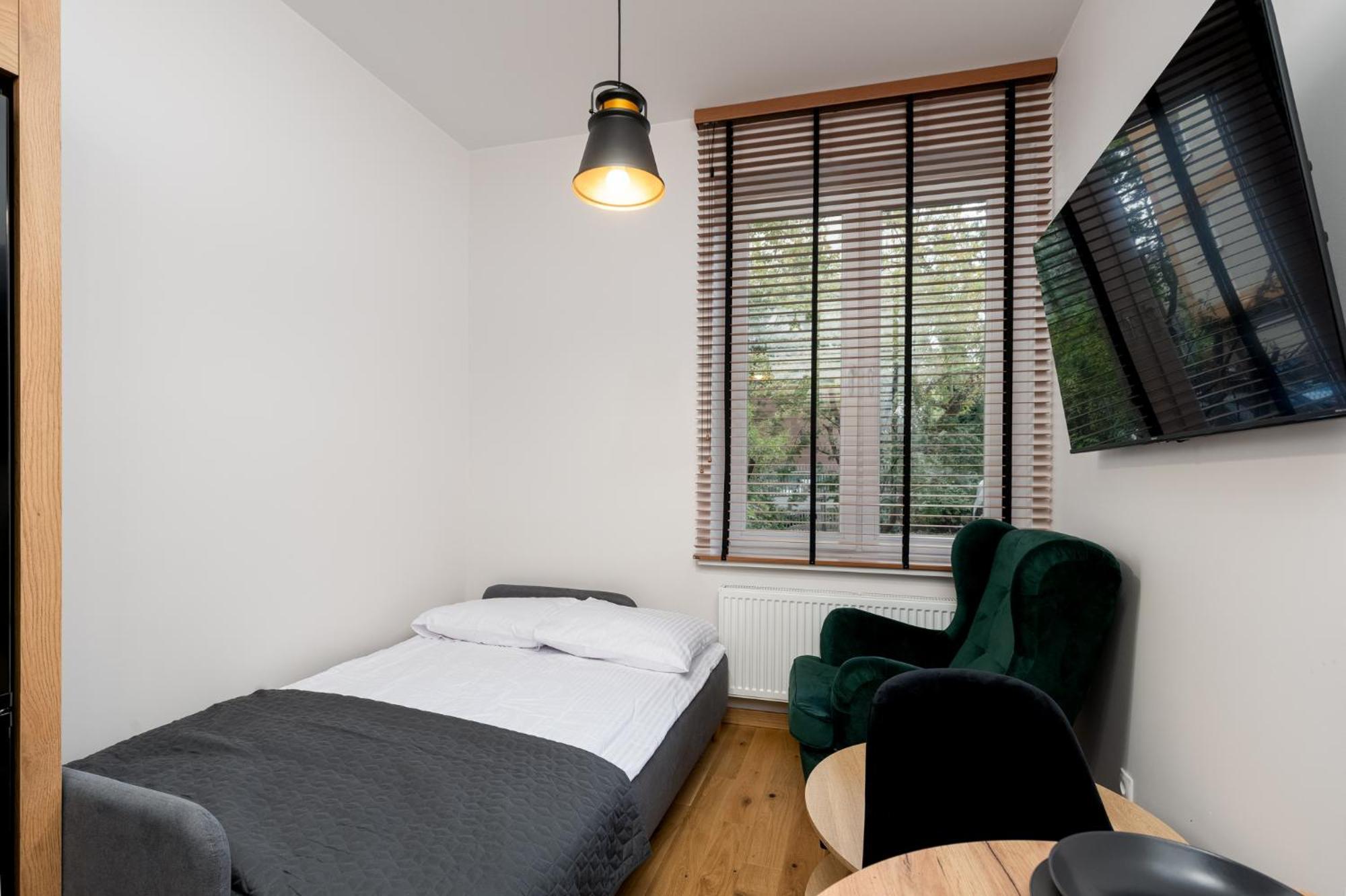 Revesen Premium Apartments Krasków Εξωτερικό φωτογραφία