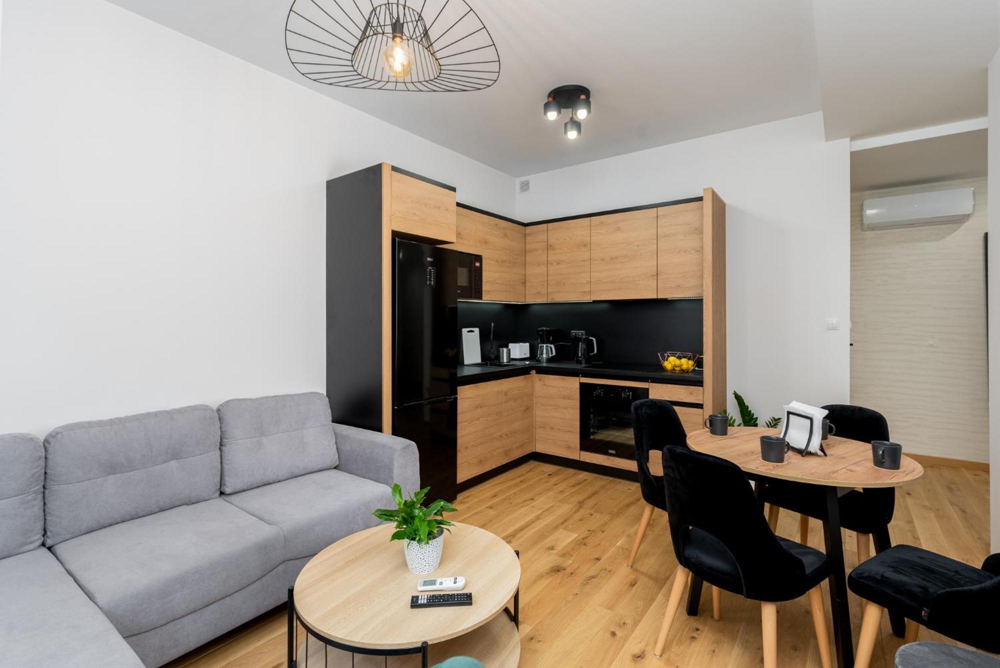 Revesen Premium Apartments Krasków Εξωτερικό φωτογραφία
