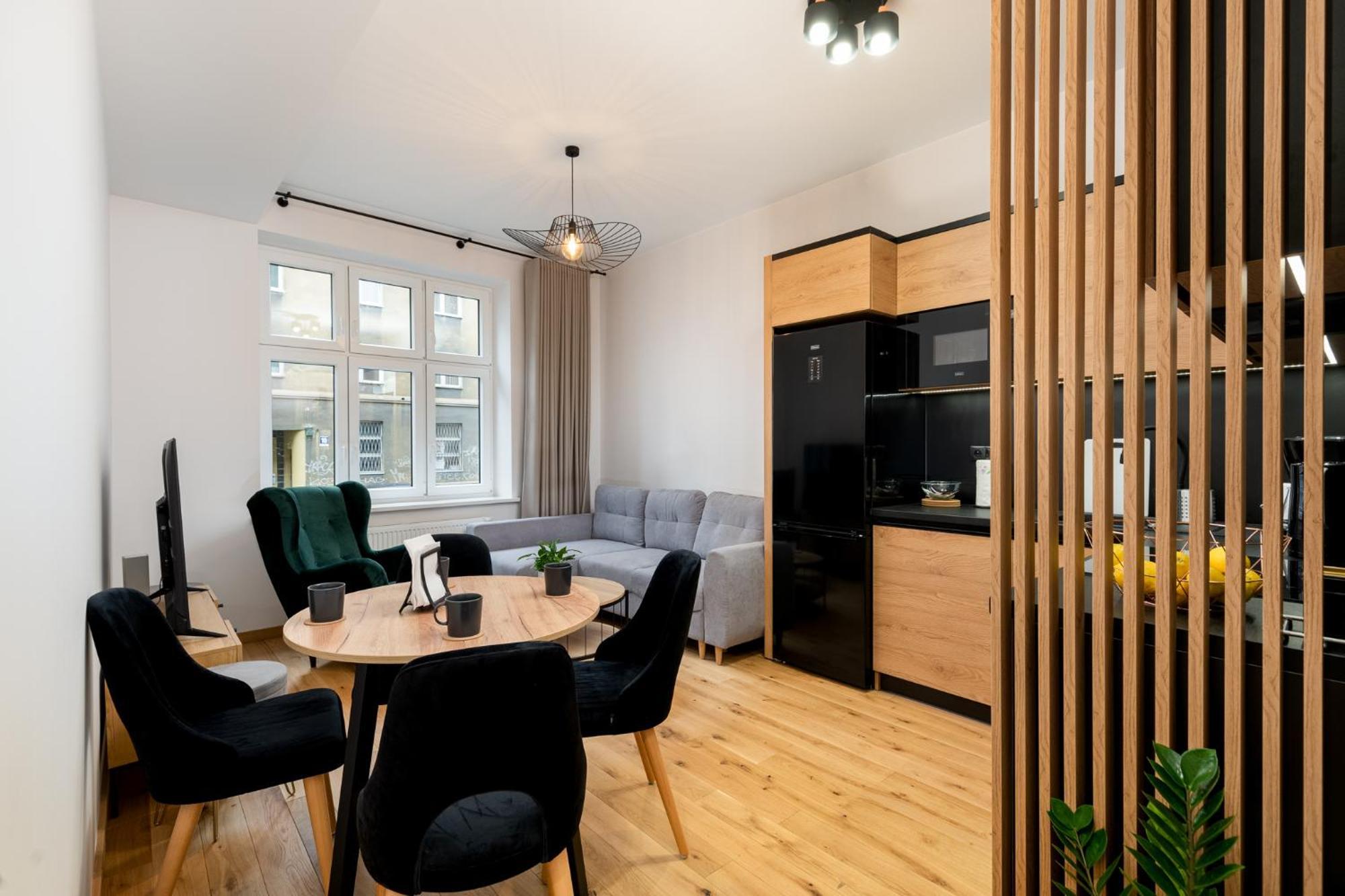 Revesen Premium Apartments Krasków Εξωτερικό φωτογραφία