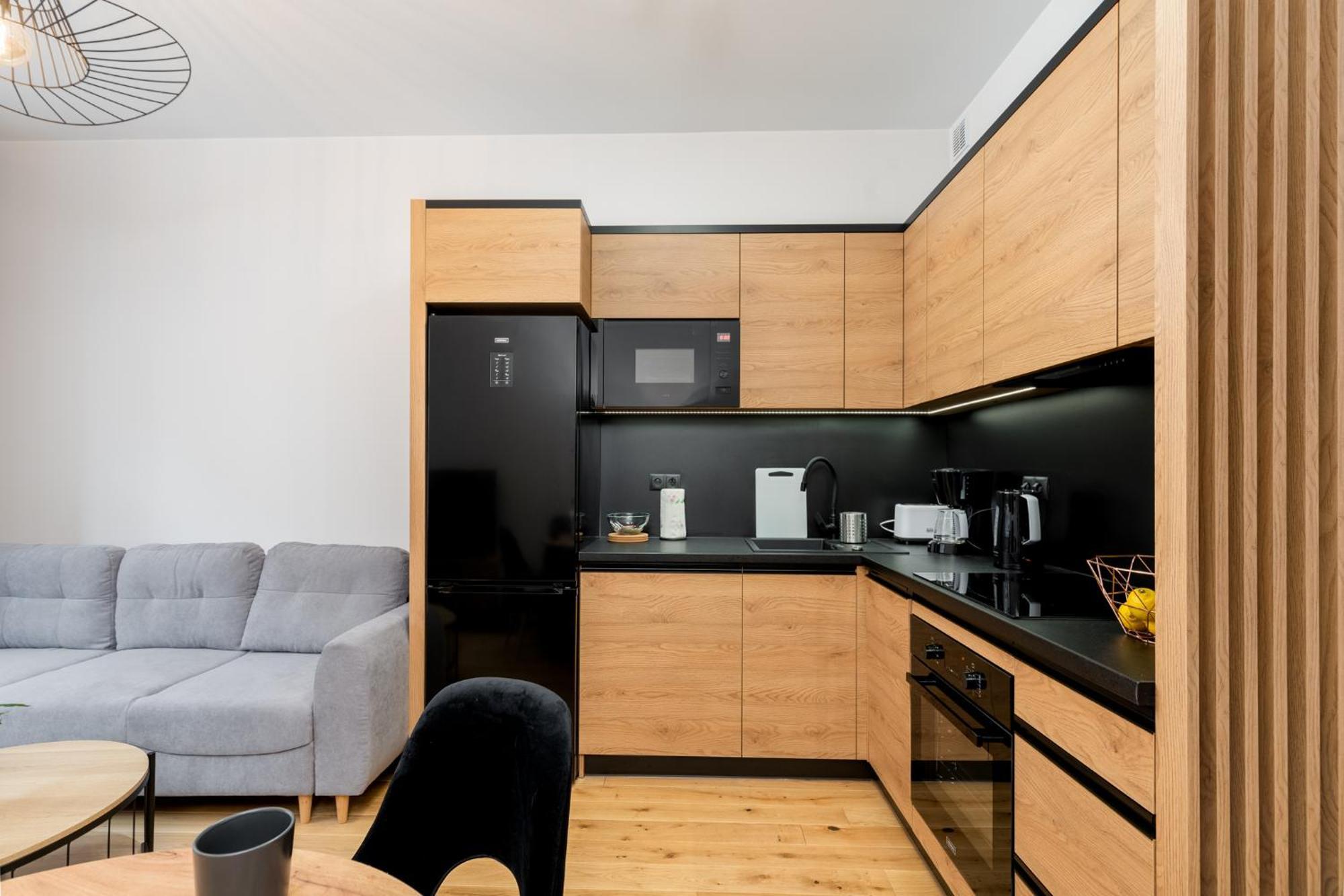 Revesen Premium Apartments Krasków Εξωτερικό φωτογραφία