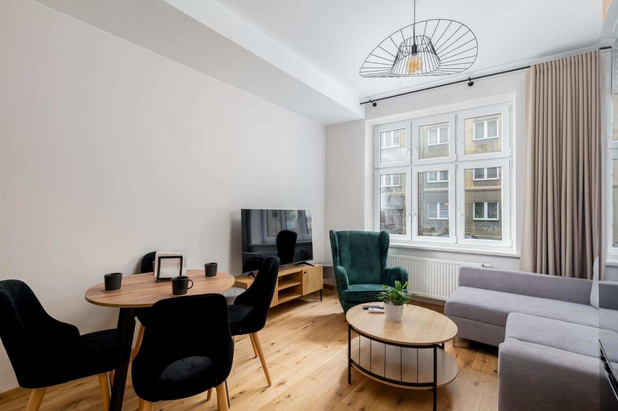 Revesen Premium Apartments Krasków Εξωτερικό φωτογραφία