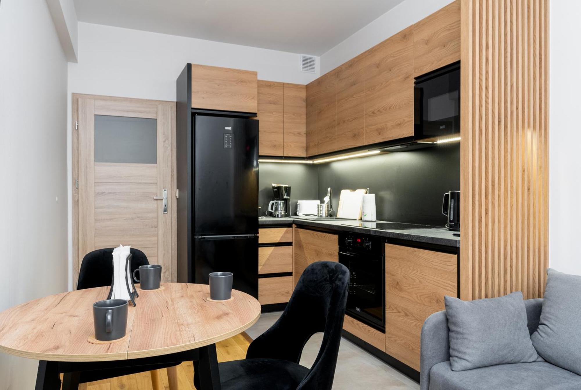 Revesen Premium Apartments Krasków Εξωτερικό φωτογραφία